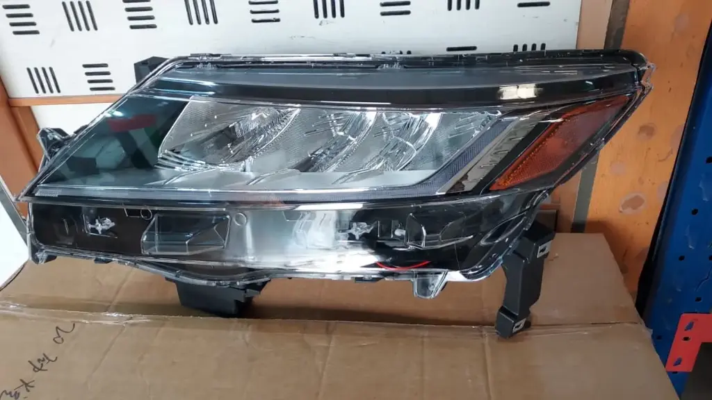 HEAD LAMP LH/RH Outlander Sport/ASX 20-24