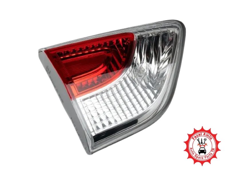 Nissan Pathfinder 2013-2016 Inner Back Lamp