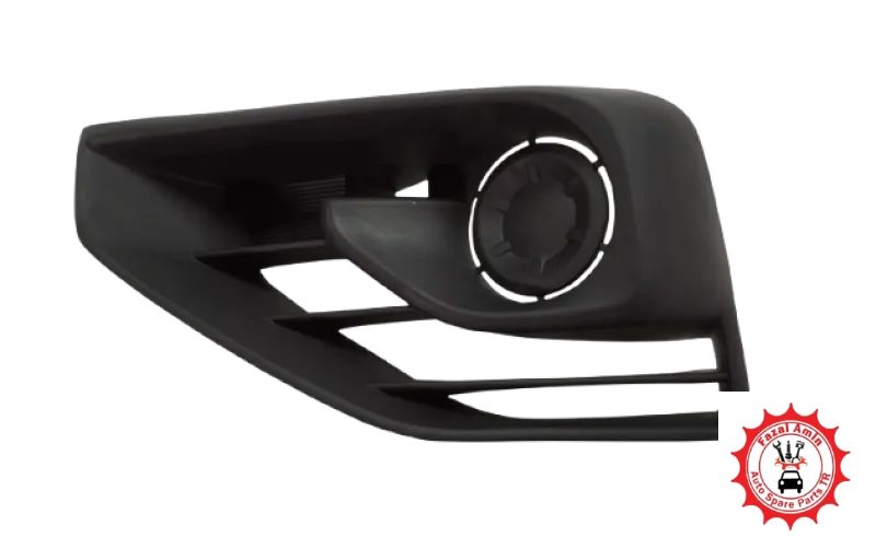 Nissan Pathfinder 2017-2020 Fog Lamp Cover Close
