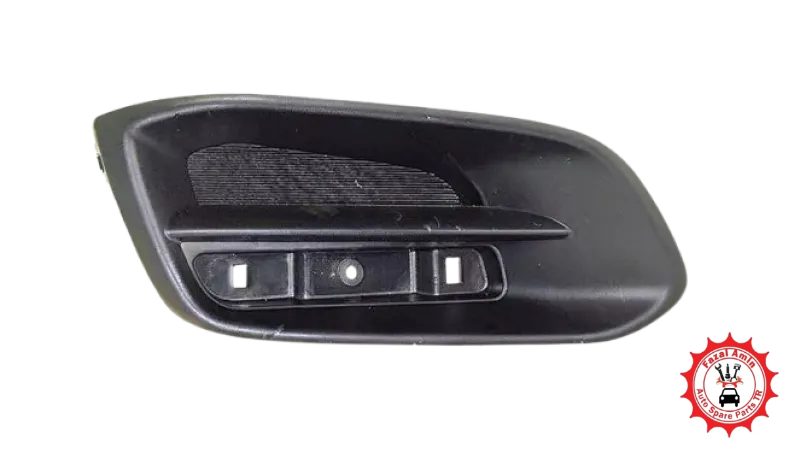 Suzuki Ciaz 2014-2018 Rear Reflector Bracket Cover